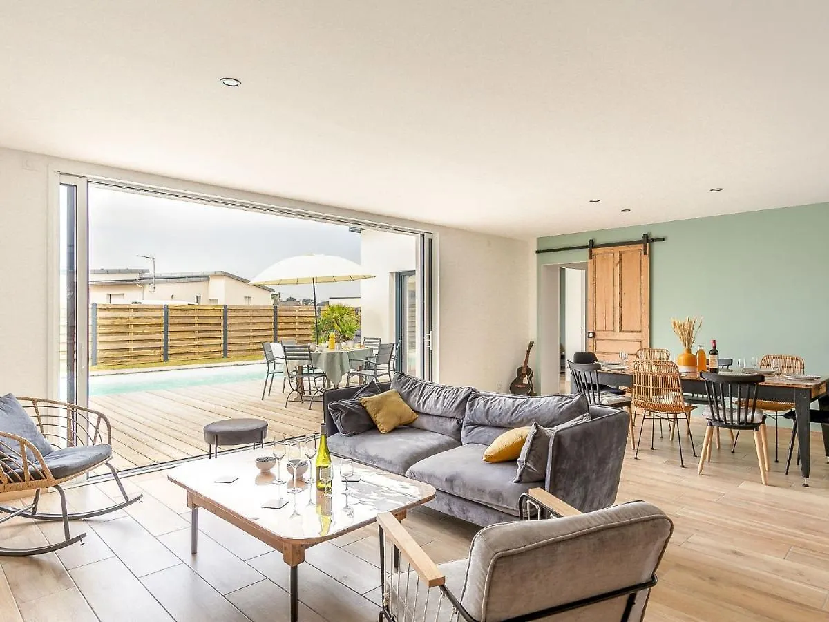 Holiday Home Les Lagons Du Lividic By Interhome Plouneour-Trez